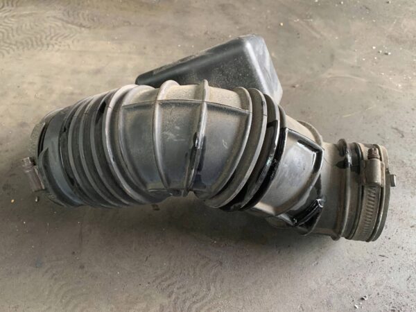 RURA WĄŻ DOLOTOWY POWIETRZA VOLVO V70 30636180