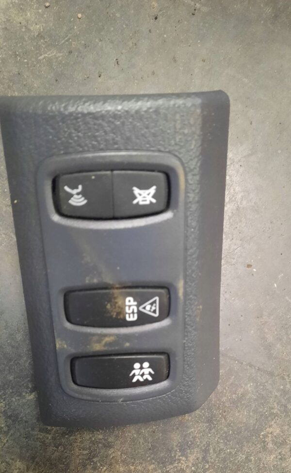 PRZEŁĄCZNIK PRZYCISK ESP LAGUNA II