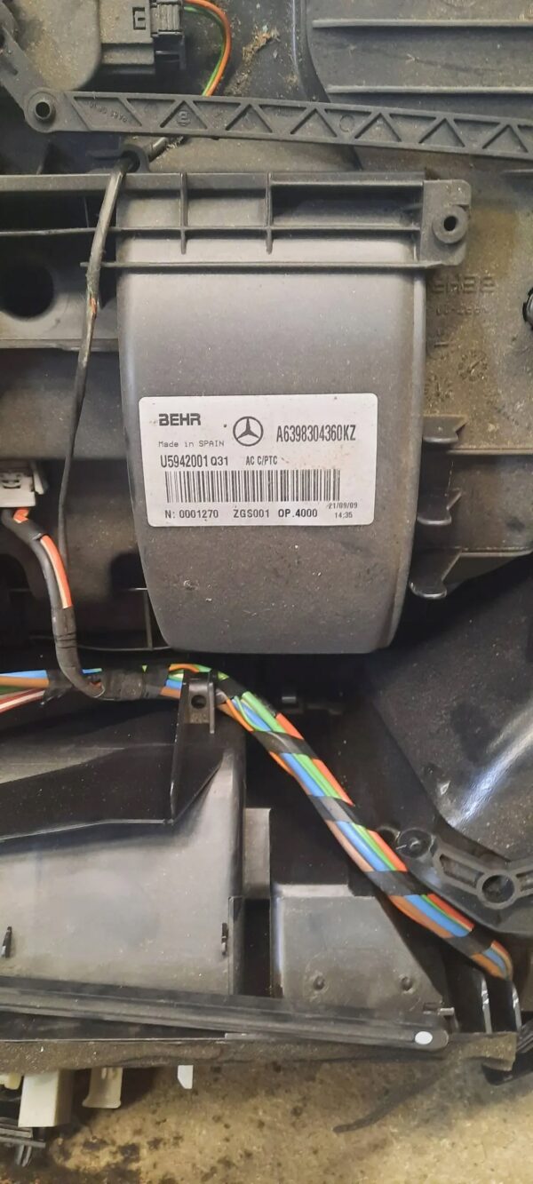 NAGRZEWNICA MERCEDES VITO A6398304360