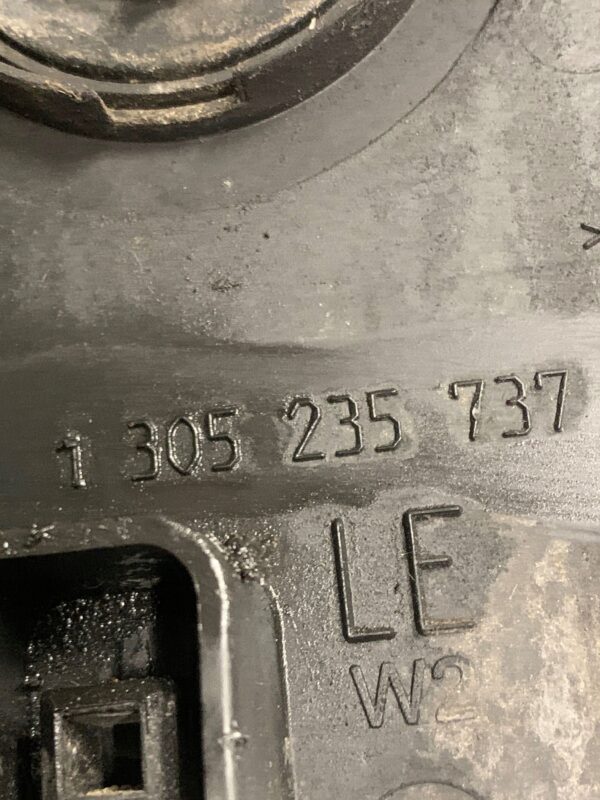 LAMPA PRZEDNIA LEWA VW T5 1305235737