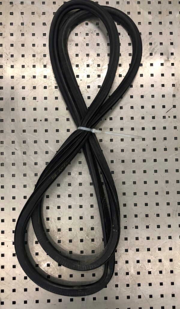 USZCZELKA PRAWA VITO 639 3.0 EU