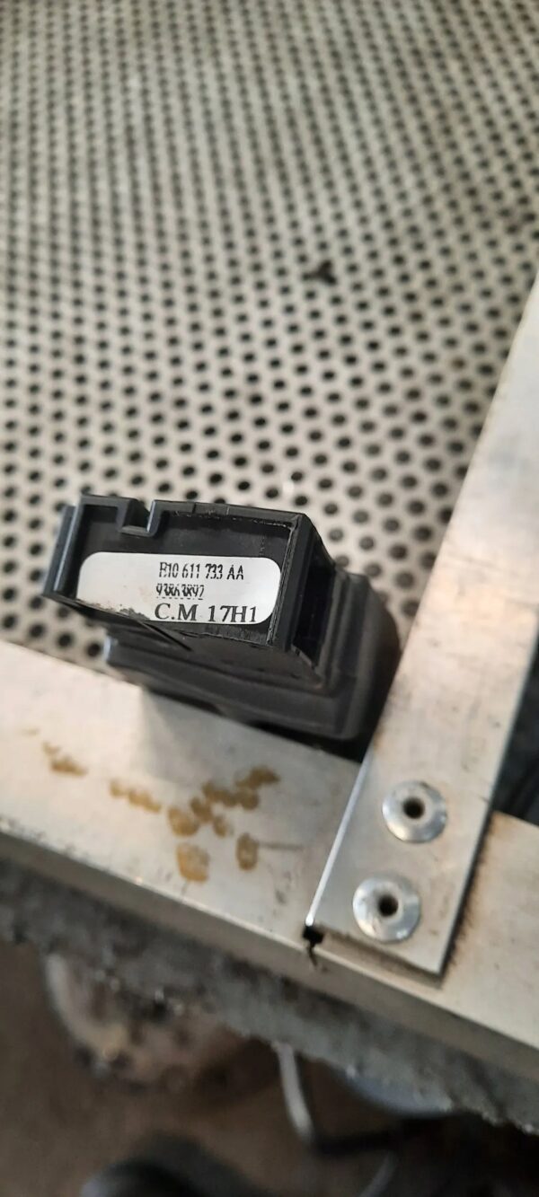 c0163a70d1e1a5eb2d9664ccf4e41288