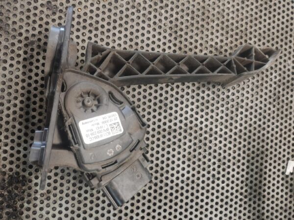 c4e9471cc59c4b7bbf45f3e349c3ce94