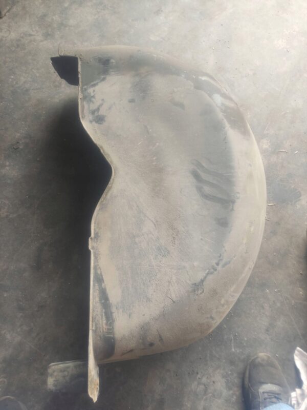 NADKOLE PRAWY TYŁ VW T5 7H0810972B