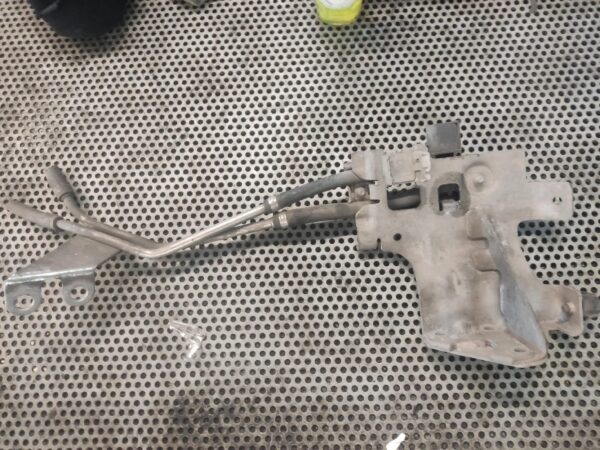 MOCOWANIE UCHWYT SILNIKA VITO W639 A6510900741