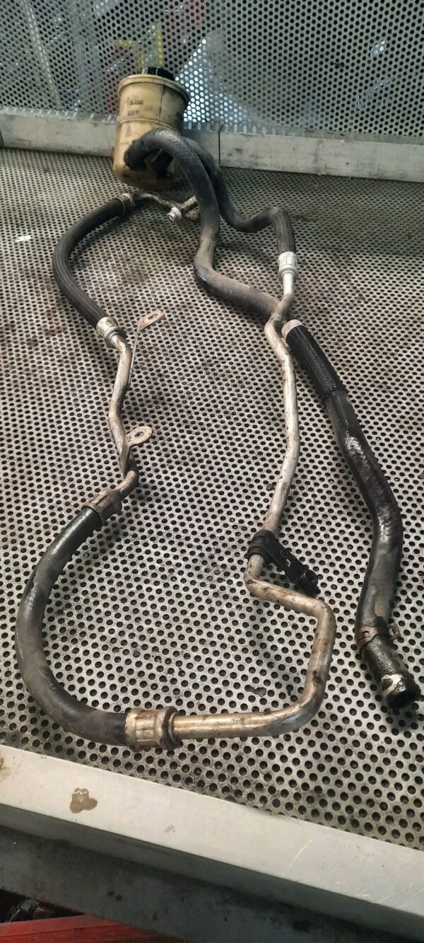 ZBIORNIK PŁYNU WSPOMAGANIA RENAULT MASTER 7700795347