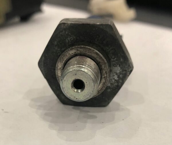 CZUJNIK CIŚNIENIA OLEJU 0289190816