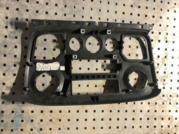 RAMKA PANEL RADIA MASTER III 682600025R