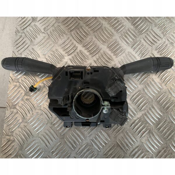 a18b5051a1e1a1b9e352cd17a7f35939