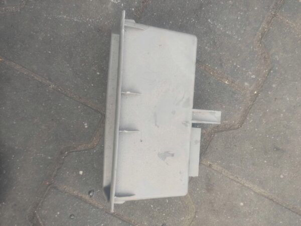 SCHOWEK DESKI RENAULT MASTER IV 849604214R