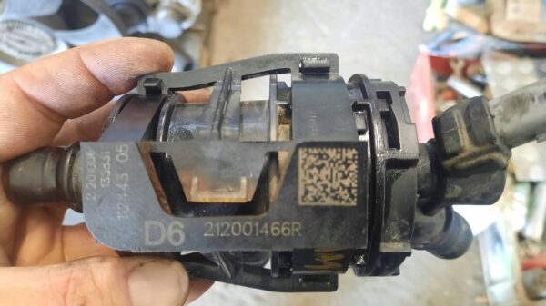 7b9d220b2b2903cecffd522cb6069ea3