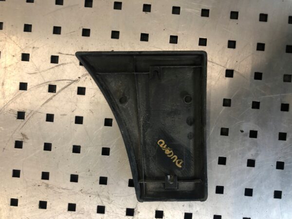 LISTWA NAKŁADKA BŁOTNIKA LEWA DUCATO 1308123070