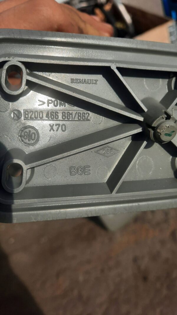 27d1b32d464b59bd829e9dad0b9e2da9