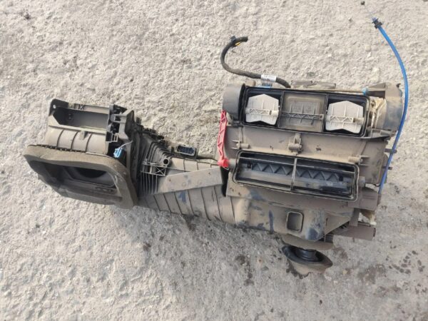 8a686380ca79e80bb422379d938077f0