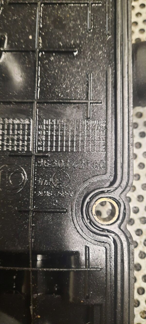 POKRYWA ZAWORÓW 9630142180 CITROEN BERLINGO