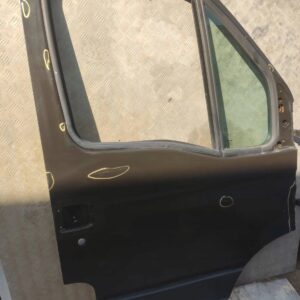 DRZWI PRAWY PRZÓD IVECO DAILY 99-06r 124