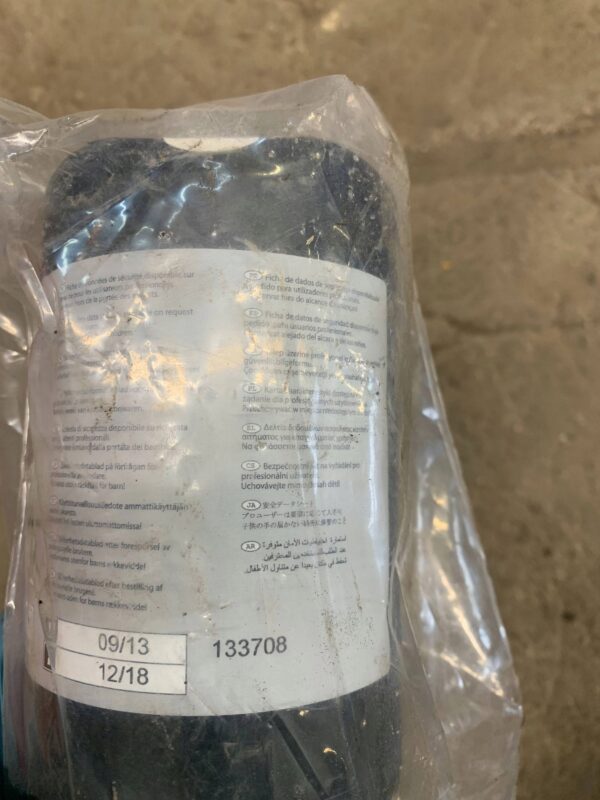 6ca427a1da6bb15efc6bee14e94cfd1d