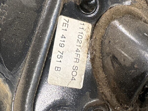 e39288d14a47bb2b301811e3486ed52e