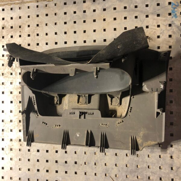 OSŁONA LICZNIKA KONSOLI MASTER III 682400017R