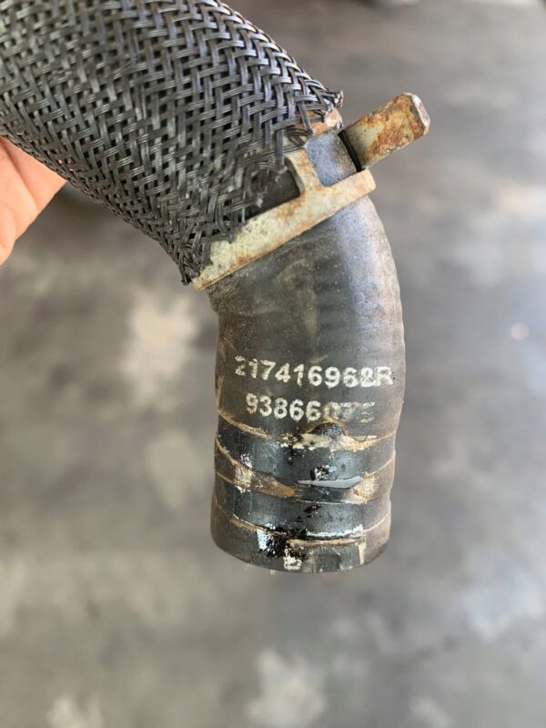 PRZEWÓD WODY TRAFIC III 93866075