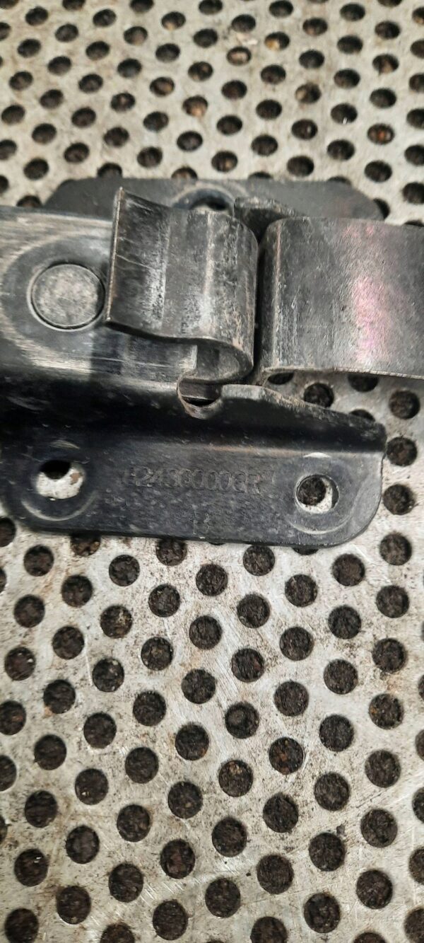 OGRANICZNIK DRZWI TYLNYCH 824300006R RENAULT MASTER