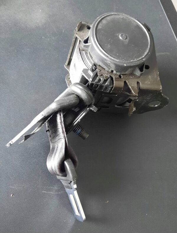 PAS BEZPIECZEŃSTWA FOTELA TYLNEGO FORD TRANSIT 626159200