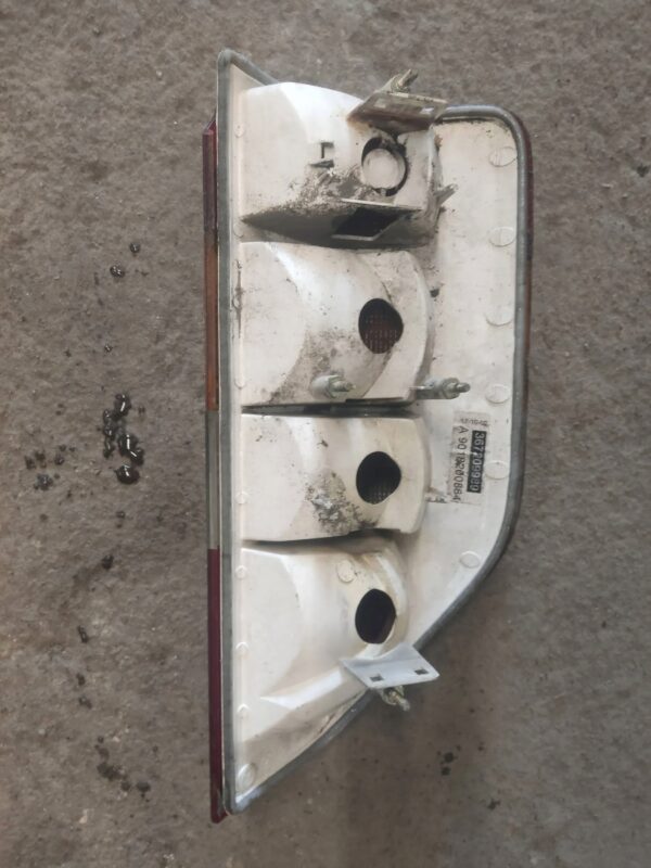 LAMPA TYLNA PRAWA SPRINTER W901 A9018220864