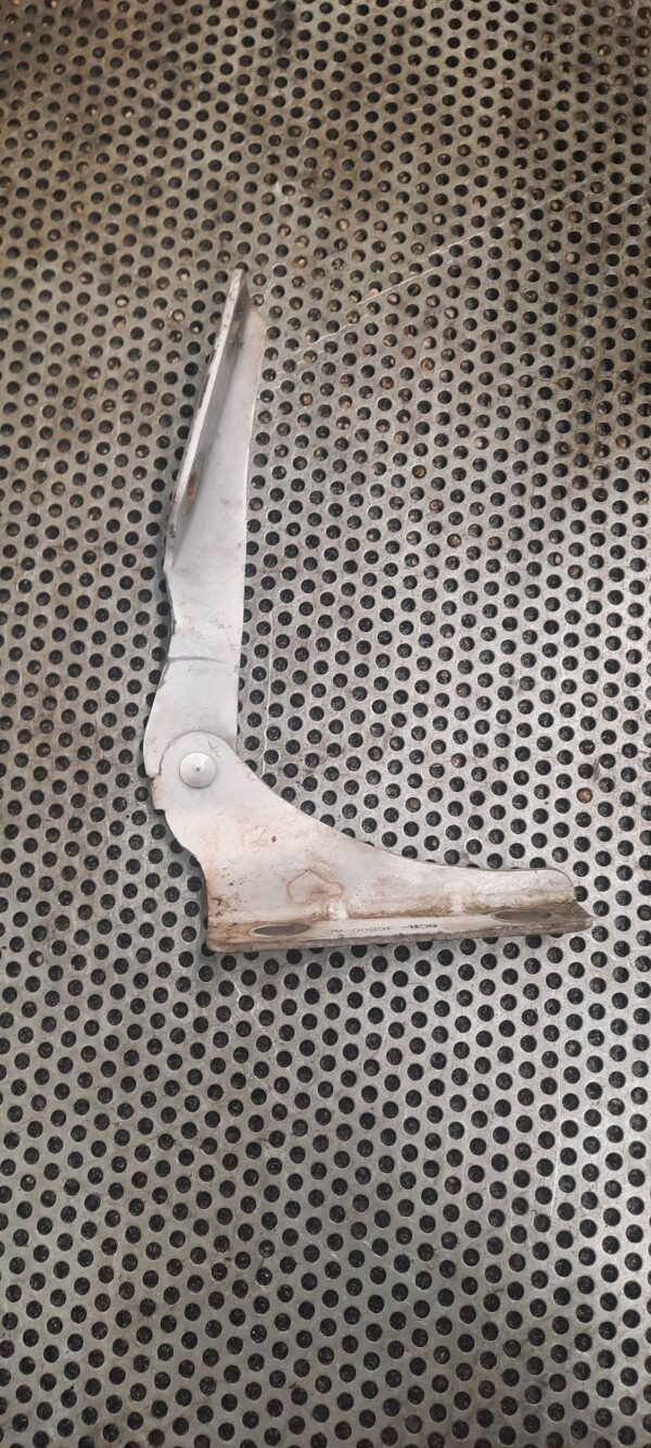 ZAWIAS KLAPY SILNIKA 6CH16800AC LEWY FORD TRANSIT