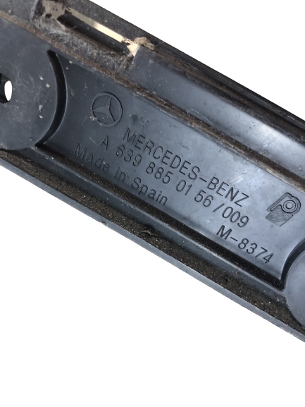 ŚLIZG MOCOWANIE ZDERZAKA MERCEDES VITO A6398850156