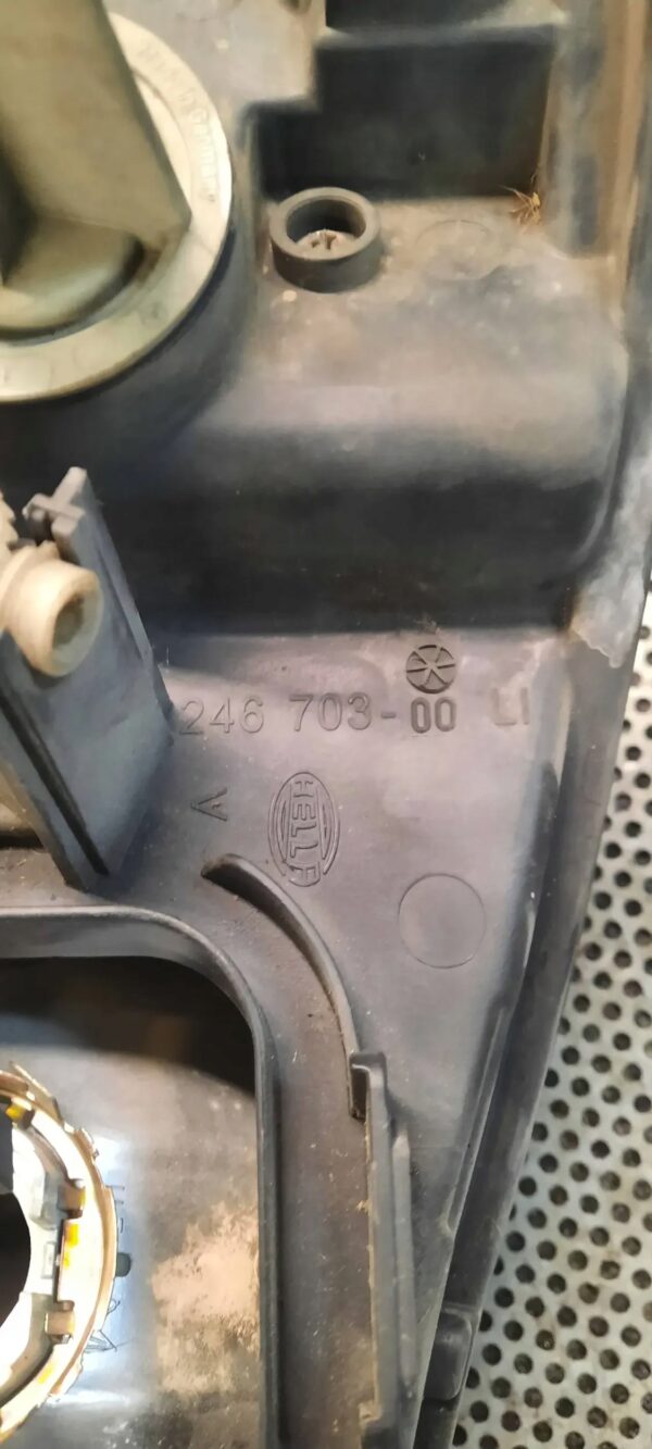 LAMPA PRZEDNIA MERCEDES VITO LEWA