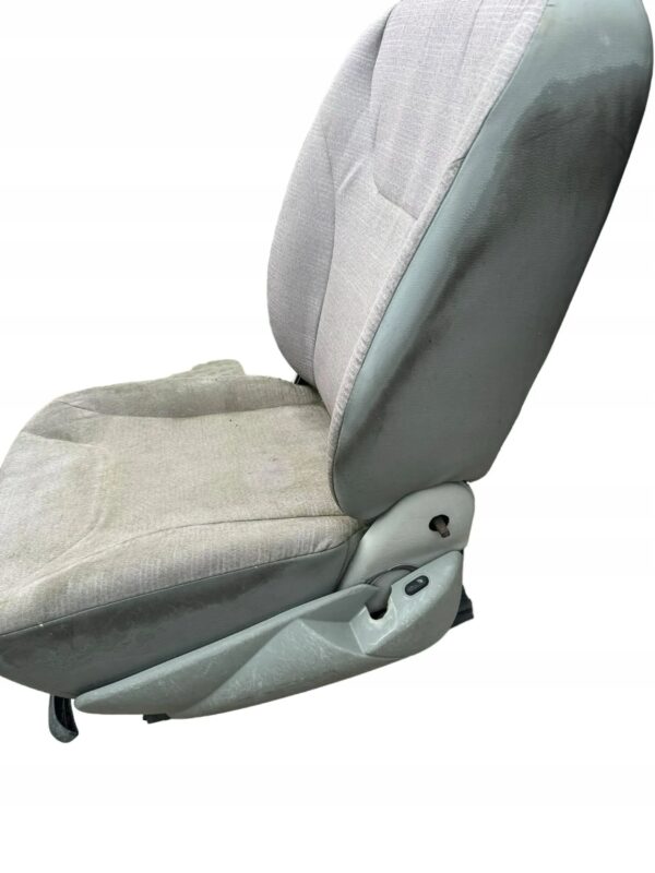 FOTEL PASAŻERA PODGRZEWANY TRAFIC VIVARO PRIMASTAR 01-14