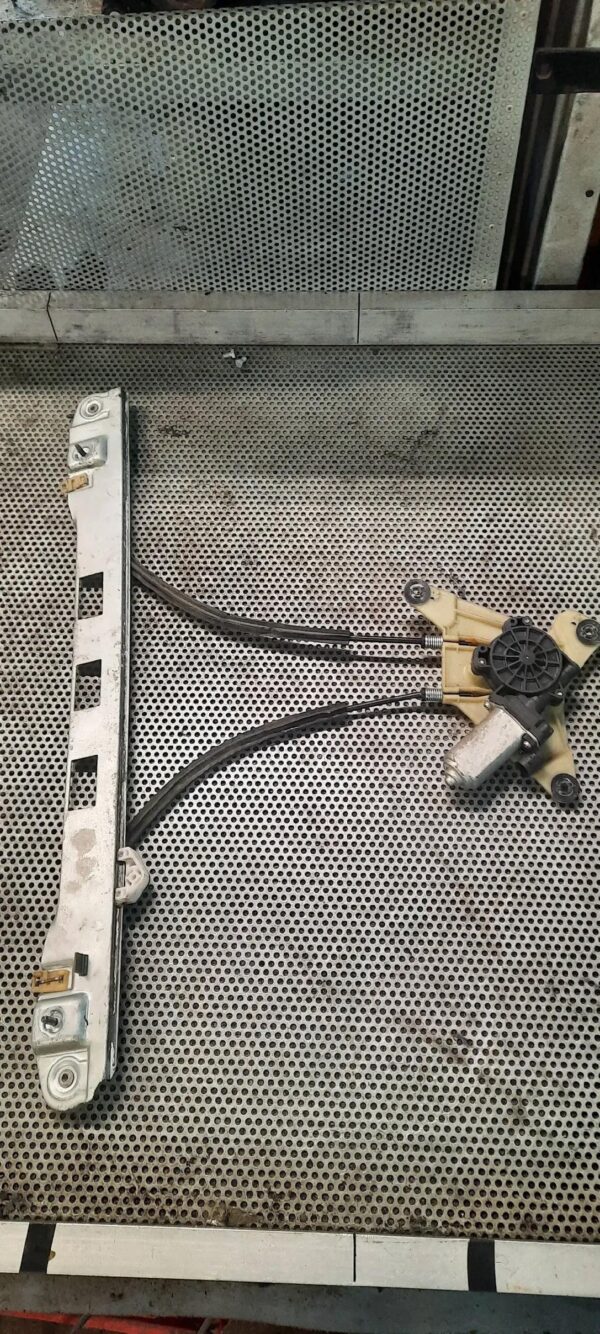 547d219e53622a899d1d2ea5c9133dfc