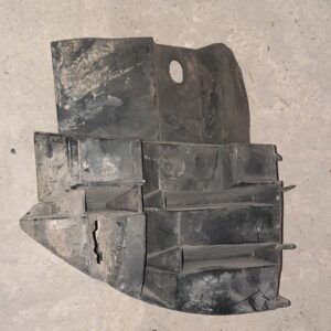 ŚLIZG ZDERZAKA PRAWY TYŁ SPRINTER W901 9018850116