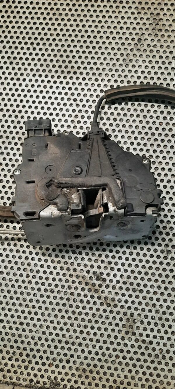 28b0a5d1fb02a10473d2ec696040f8cb