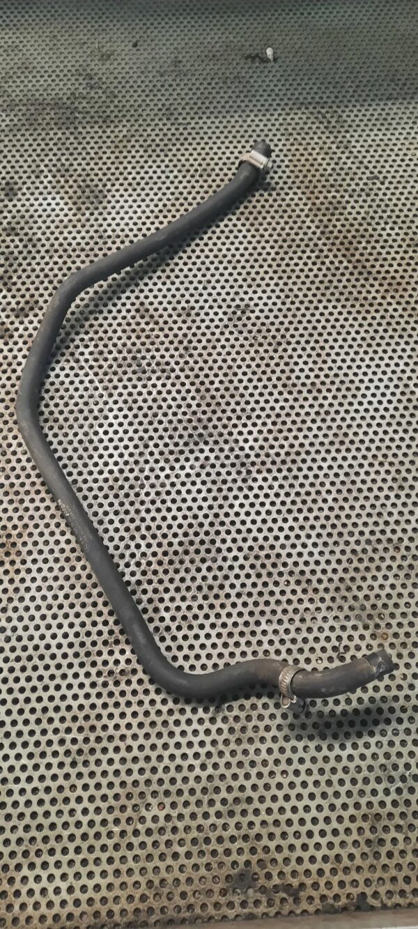 PRZEWÓD CHŁODNICY MERCEDES A6395012882