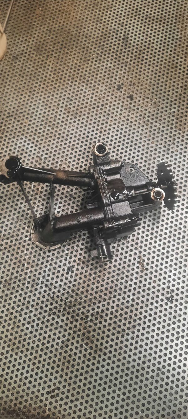 POMPA OLEJU 7700112538 RENAULT MASTER