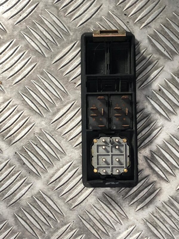 PANEL SZYB LUSTEREK MERCEDES VITO LU0005456813