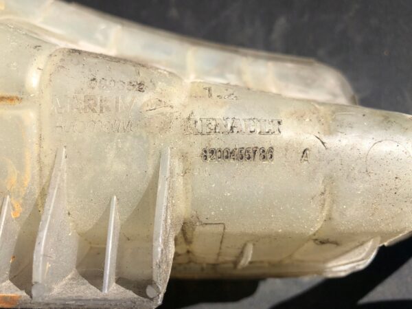 ZBIORNICZEK WYRÓWNAWCZY RENAULT KANGOO 8200455786A