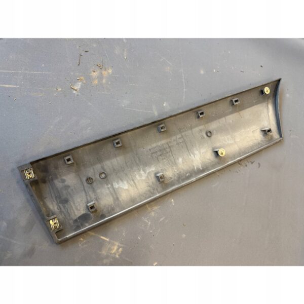 LISTWA DRZWI LEWY PRZÓD A9066900400 VW CRAFTER 2.0TDI