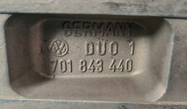 ROLKA DRZWI PRZESUWANYCH TRANSPORTER T4 701843440