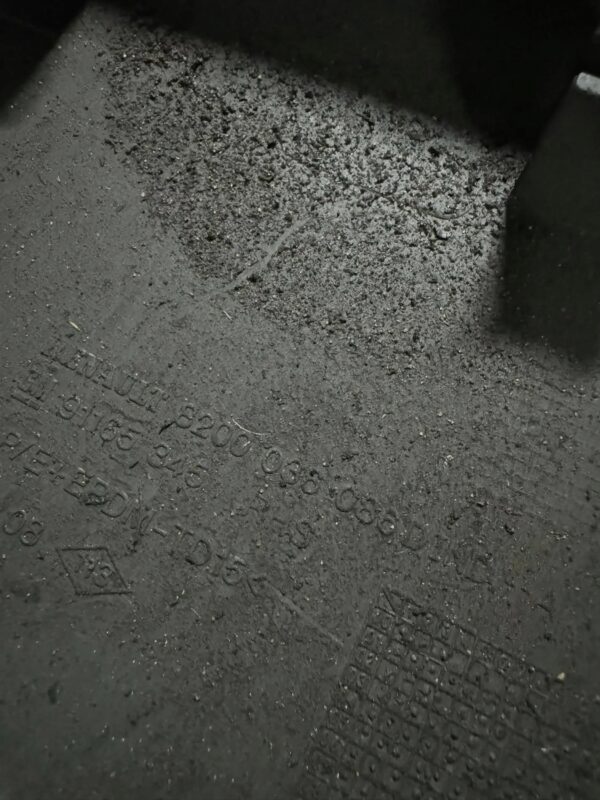 LISTWA DRZWI PRAWY PRZÓD RENAULT TRAFIC 8200036086 CHA6