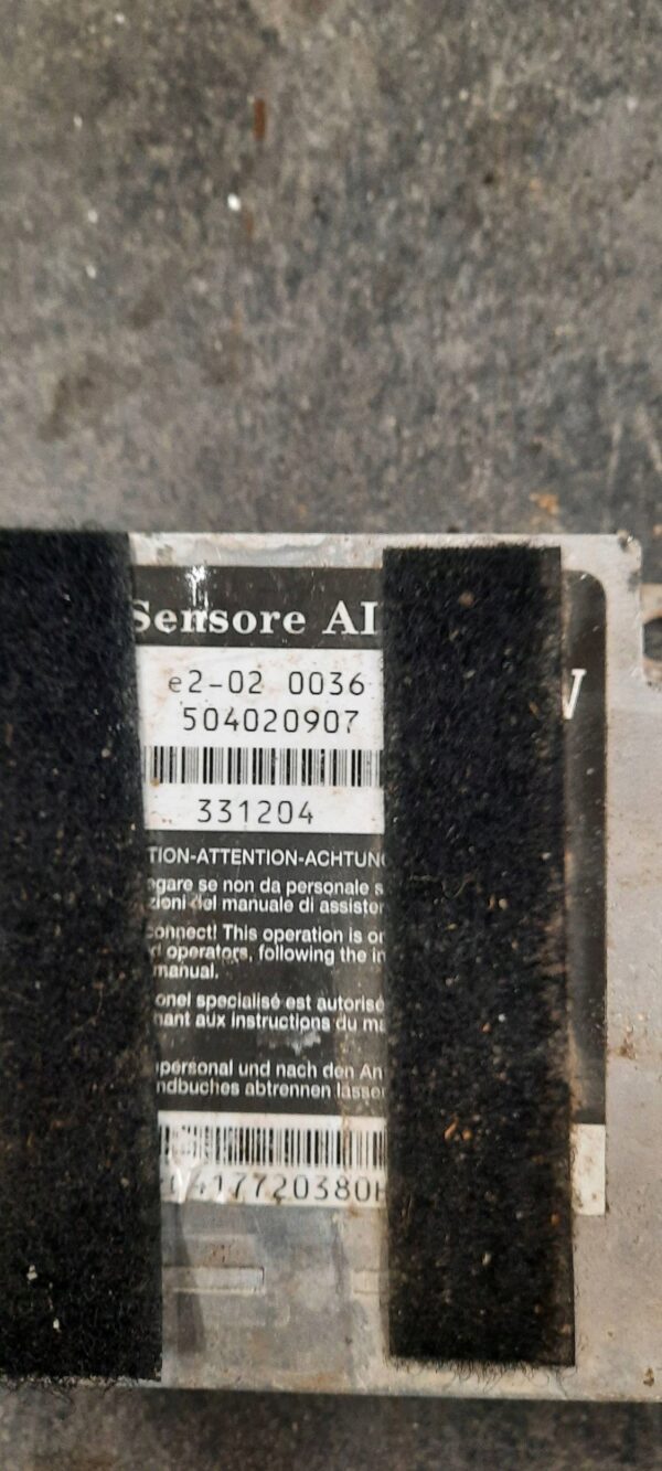 e33e6f56ec7283aec3411142f5c33d09