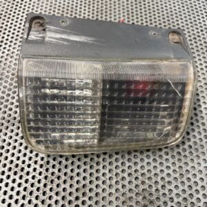 LAMPA PRZECIWMGIEŁNA LEWA TRAFIC II