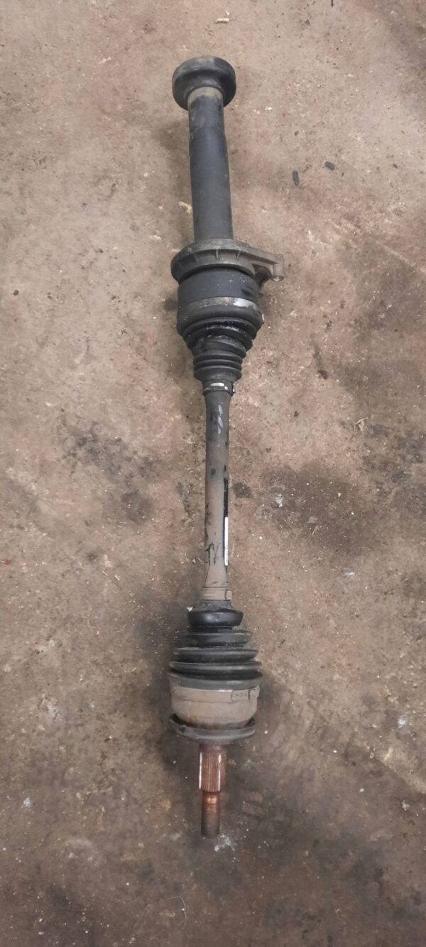 PÓŁOŚ PRZEDNIA 7E0407276L VOLKSWAGEN T6