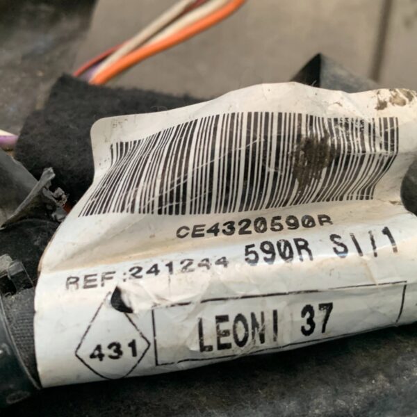 WIĄZKA PRZEWODÓW DRZWI PRZEDNICH PRAWYCH 241244590R RENAULT MASTER III