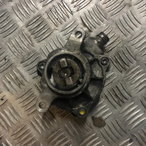 VACUM POMPA TRAFIC MASTER 8200640105