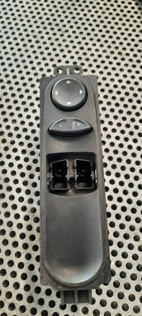 9f4f5c1b1ea64c412e4039ff96163d35