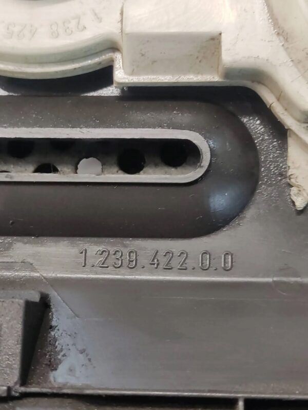 OBUDOWA PANELU NAWIEWU IVECO DAILY III 123942200