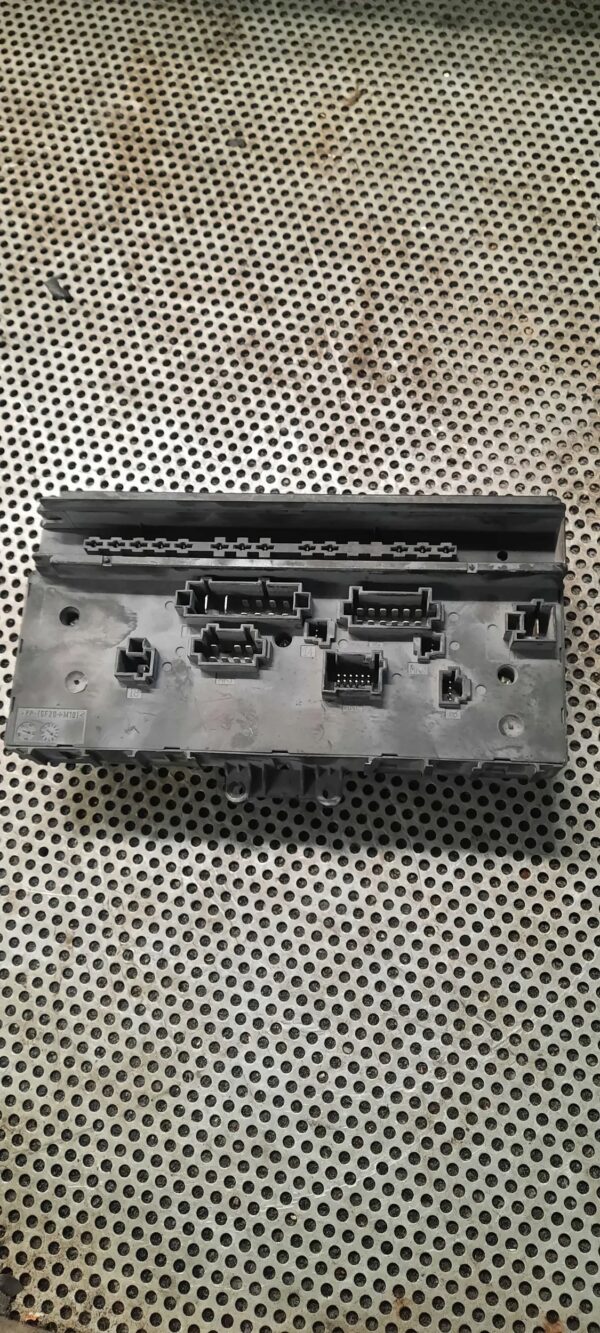 Mercedes-Benz Sprinter W901 W902 W903 W904 2003 Przekaźniki