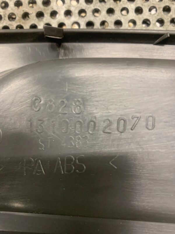 8e239819681a1c5bb54c2fddfec18375